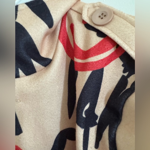 Unbranded Women’s Coat . Fun Contemporary design. Size M. Excellent condition! - Picture 5 of 9